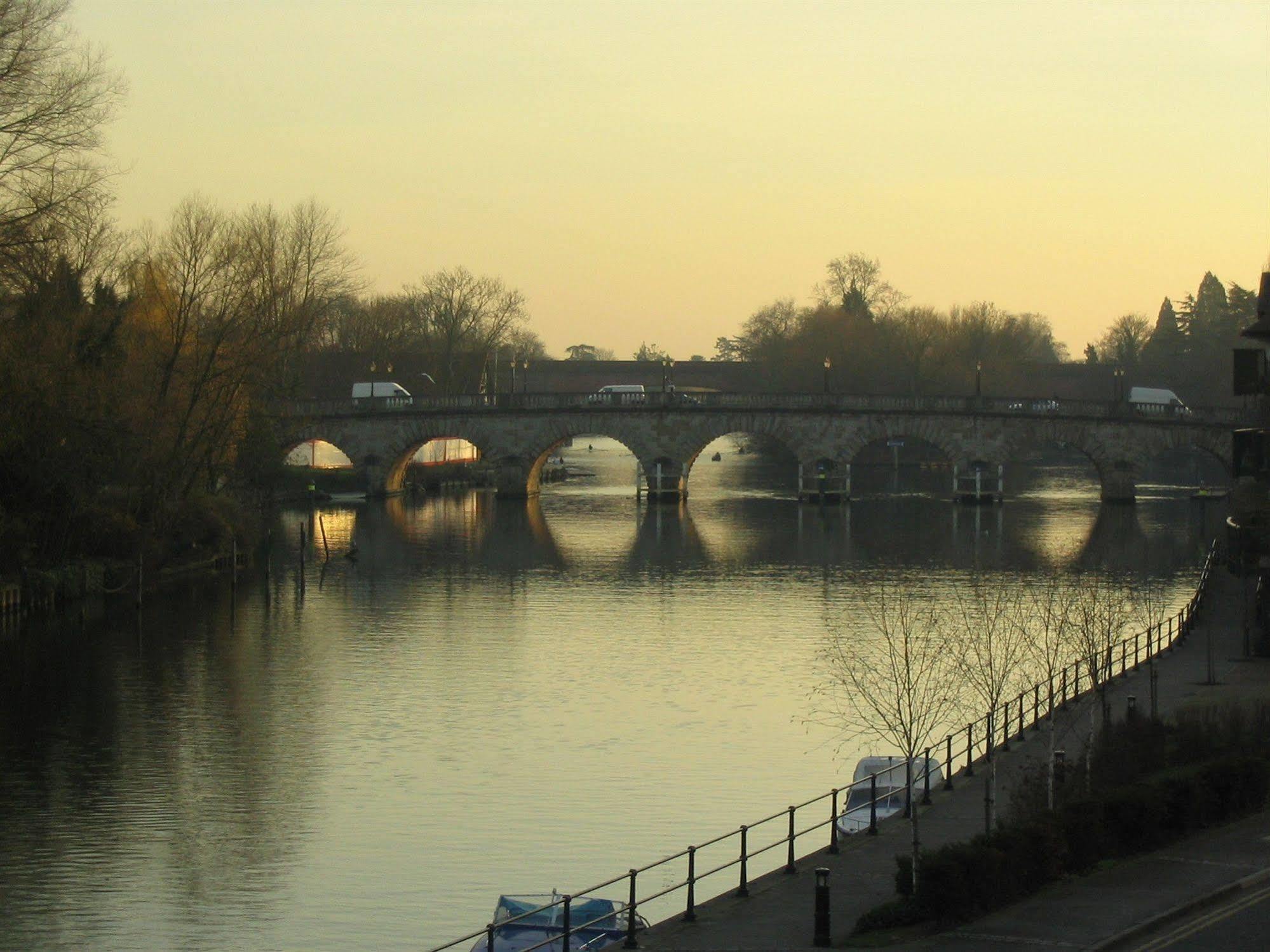 Uno Hotel Thames Maidenhead Exteriér fotografie